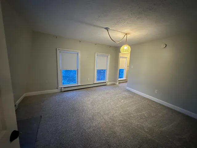 $2,182 | 53 Kellogg Street, Unit 3, Portland, ME 04101