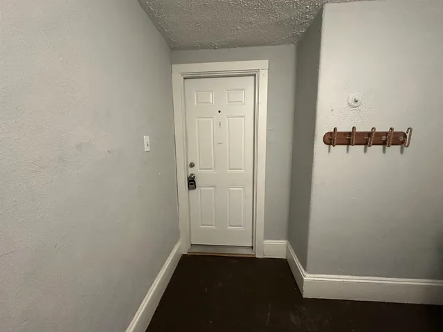 $2,182 | 53 Kellogg Street, Unit 3, Portland, ME 04101