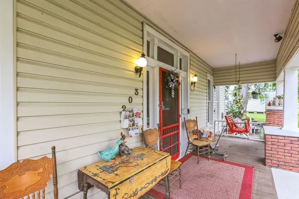 $689,500 | 203 West Commerce Street, San Saba, TX 76877