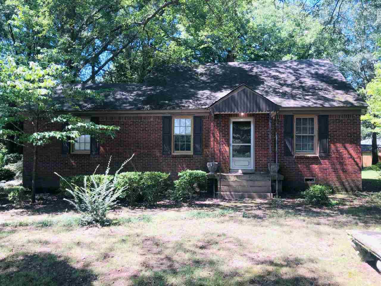 555 Quinn Road Collierville, TN 38017 - Photo 1 of 25 Gallery Image 1