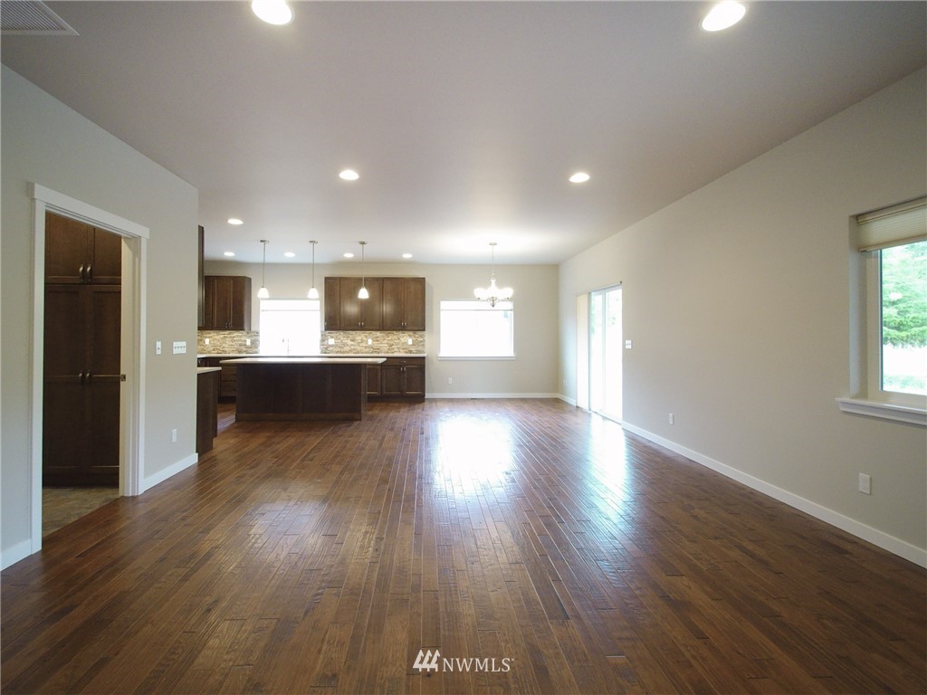 1426 Rook Drive Port Angeles, WA 98362 - Photo 6 of 36 Gallery Image 6