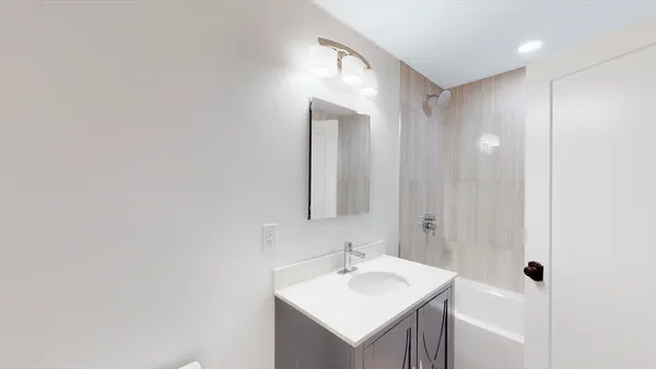 $5,850 | 440 East 8th Street, Unit 302, Boston, MA 02127