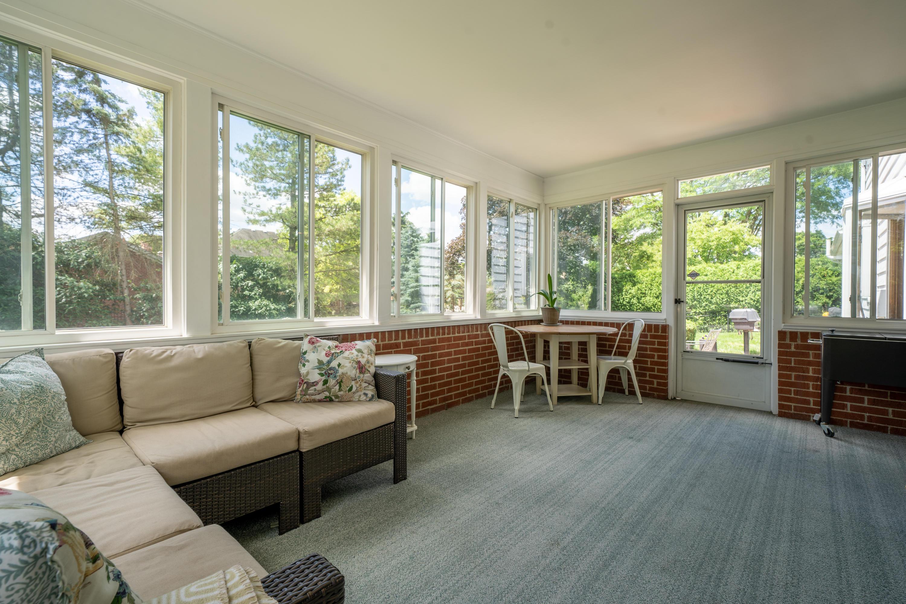 2385 Sandover Road Columbus, OH 43220 - Photo 28 of 68 Gallery Image 28