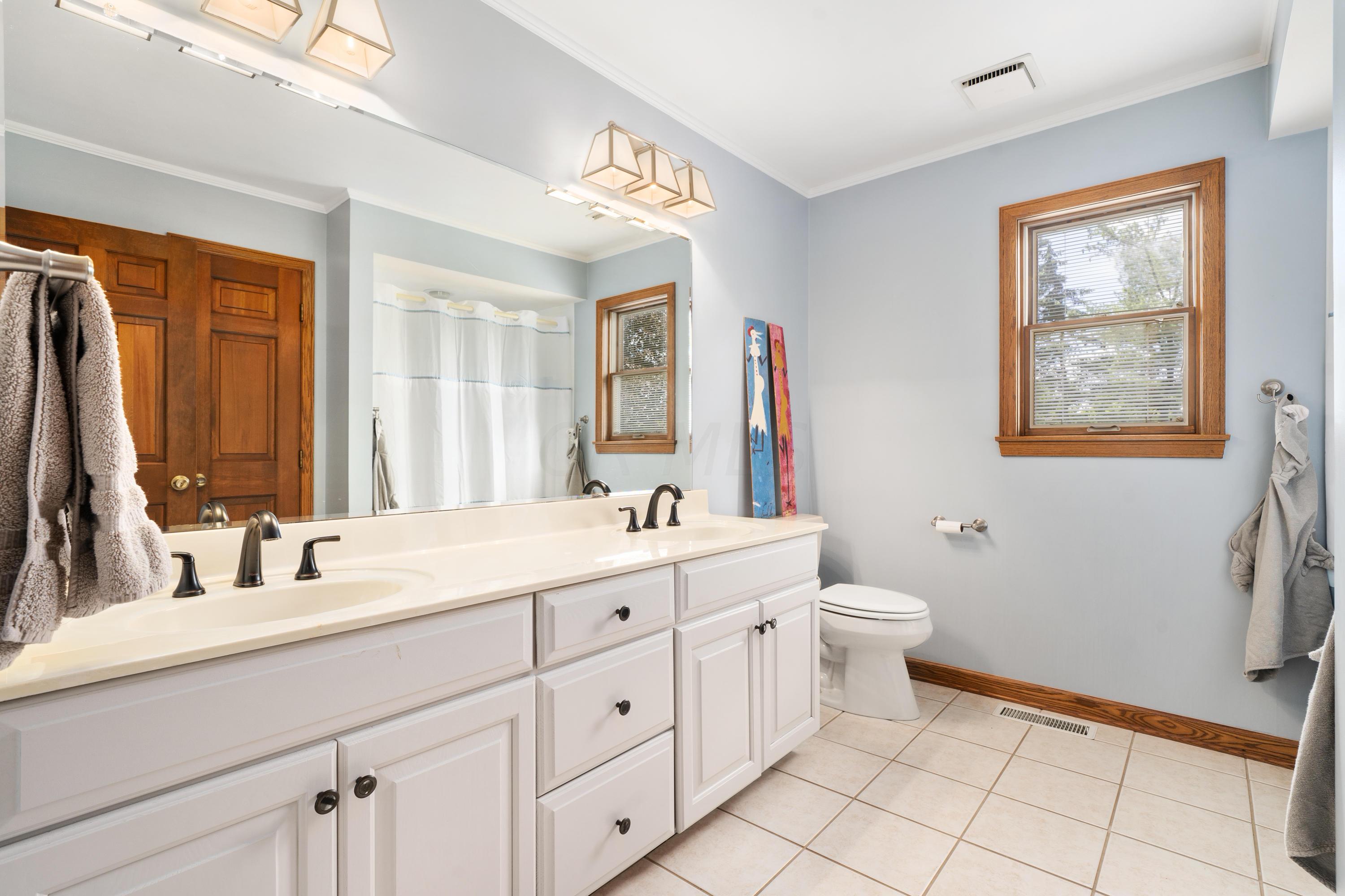 2385 Sandover Road Columbus, OH 43220 - Photo 43 of 68 Gallery Image 43