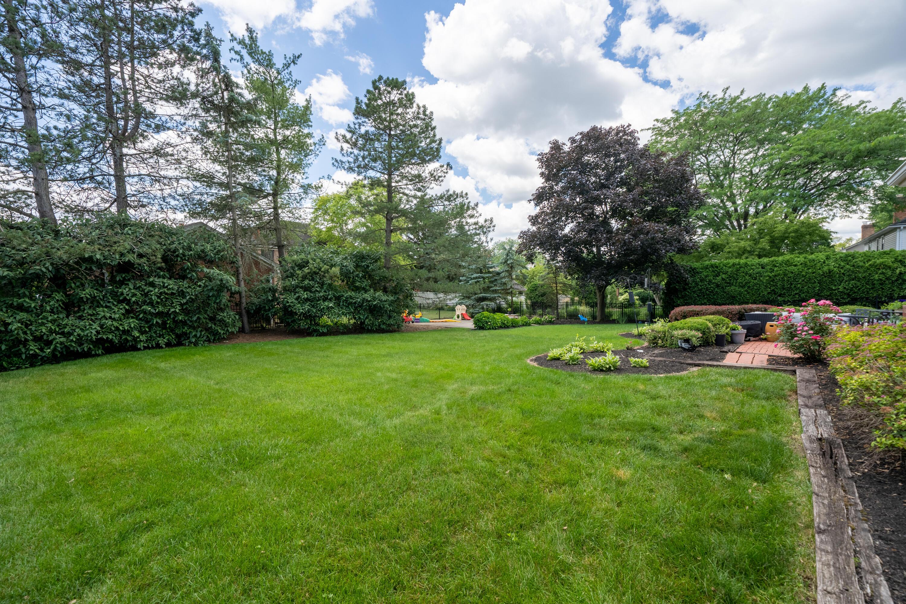 2385 Sandover Road Columbus, OH 43220 - Photo 60 of 68 Gallery Image 60