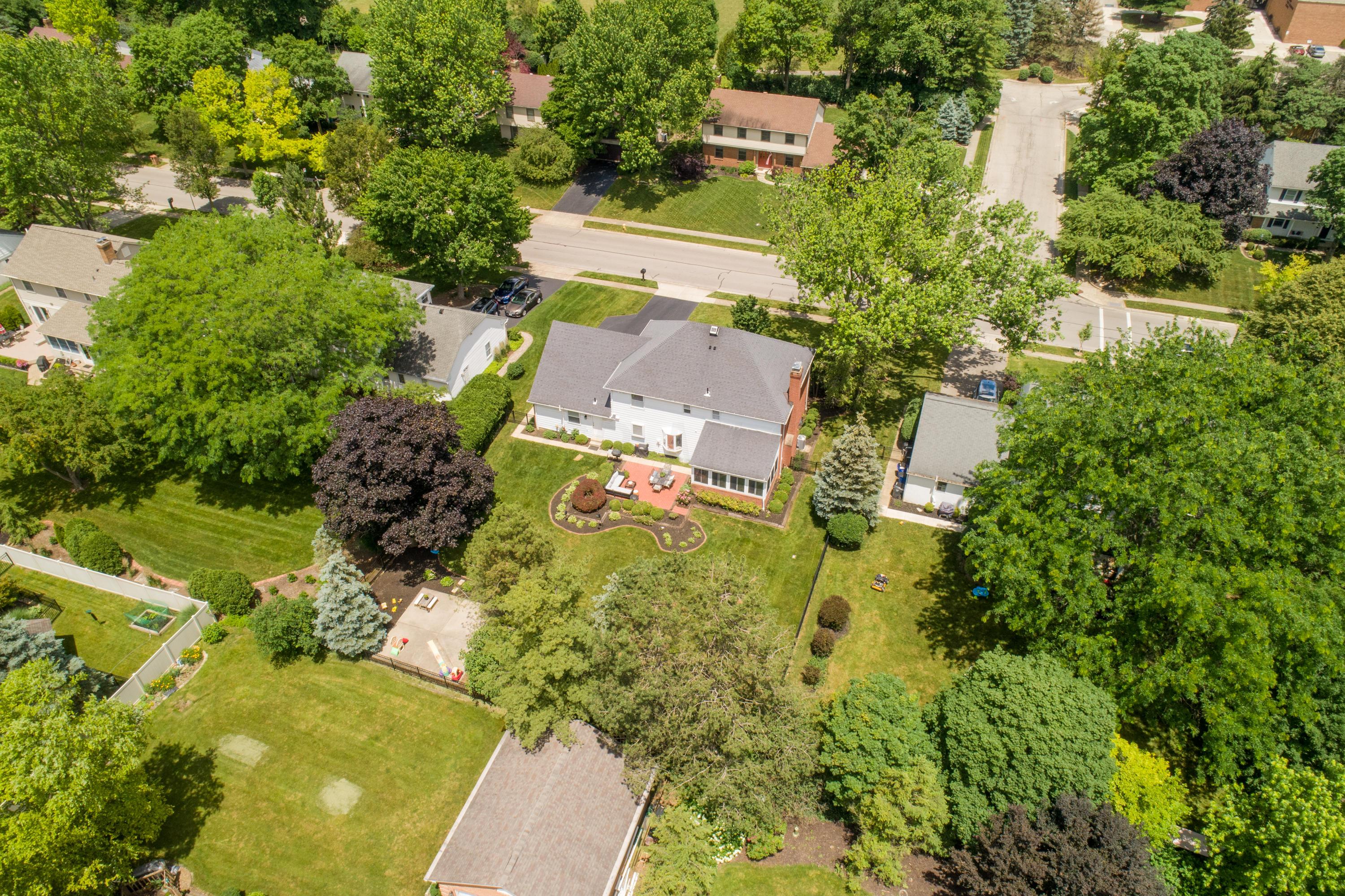2385 Sandover Road Columbus, OH 43220 - Photo 65 of 68 Gallery Image 65