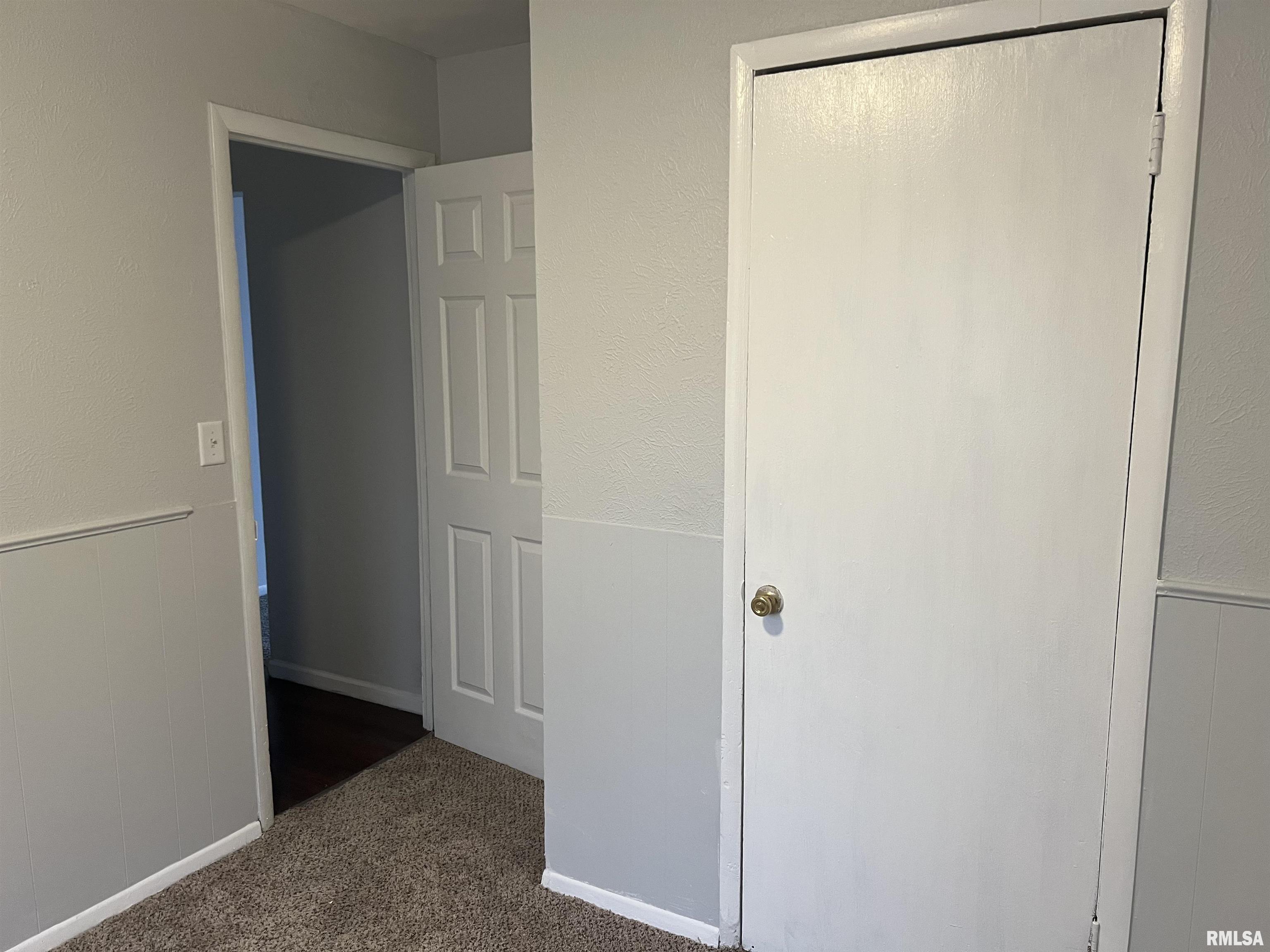 6326 North Randwick Road Peoria, IL 61615 - Photo 39 of 63 Gallery Image 39
