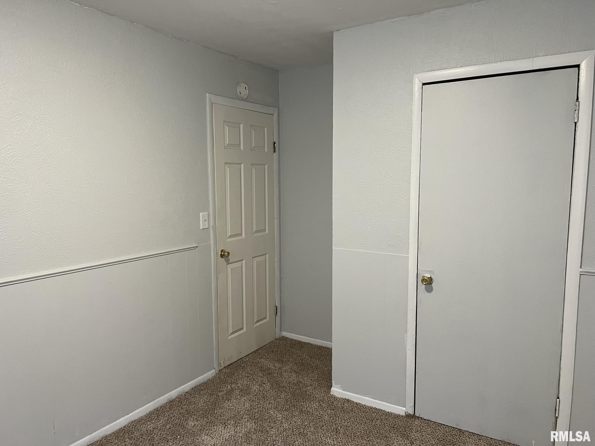 6326 North Randwick Road Peoria, IL 61615 - Photo 43 of 63 Gallery Image 43