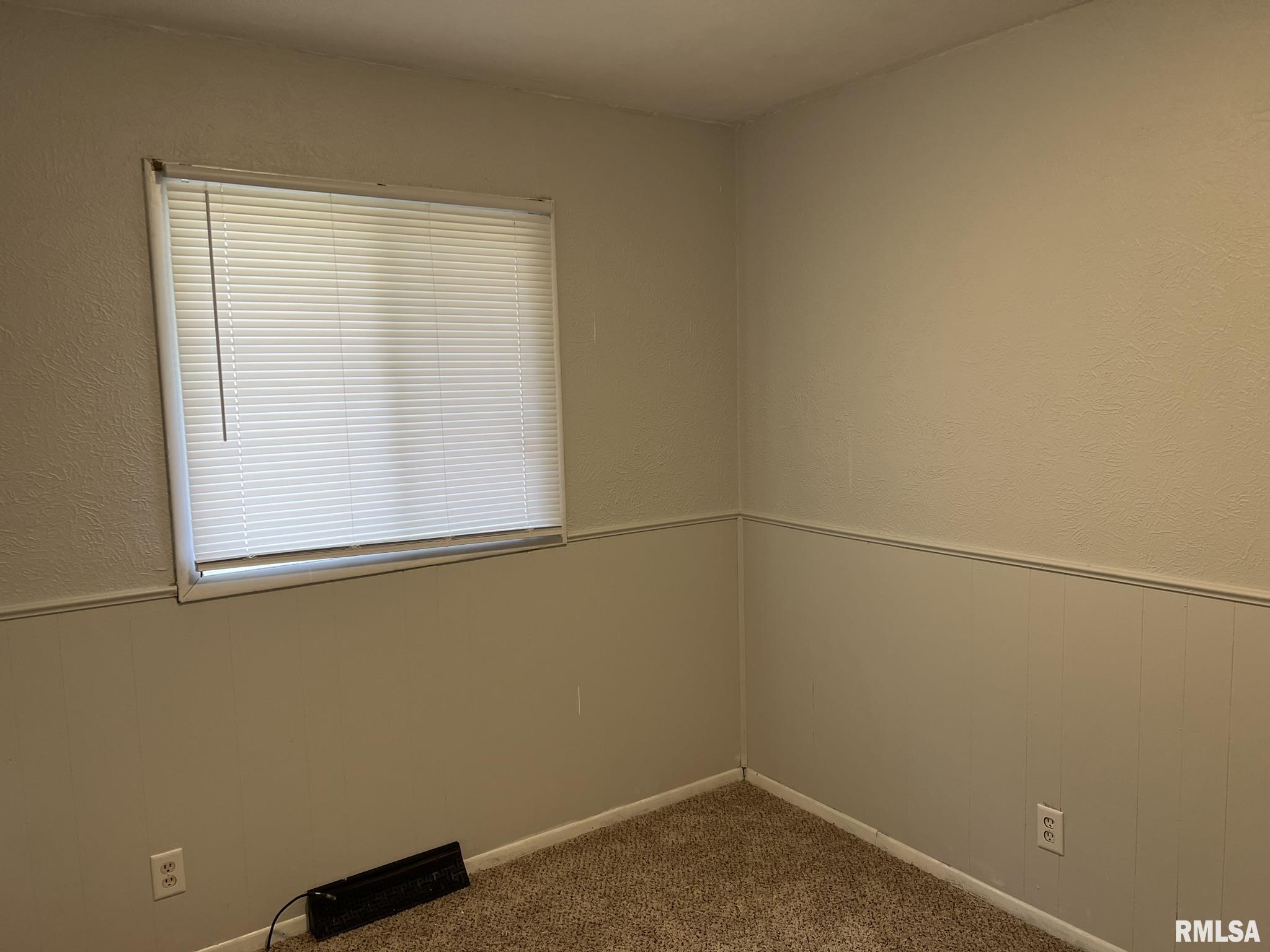 6326 North Randwick Road Peoria, IL 61615 - Photo 47 of 63 Gallery Image 47