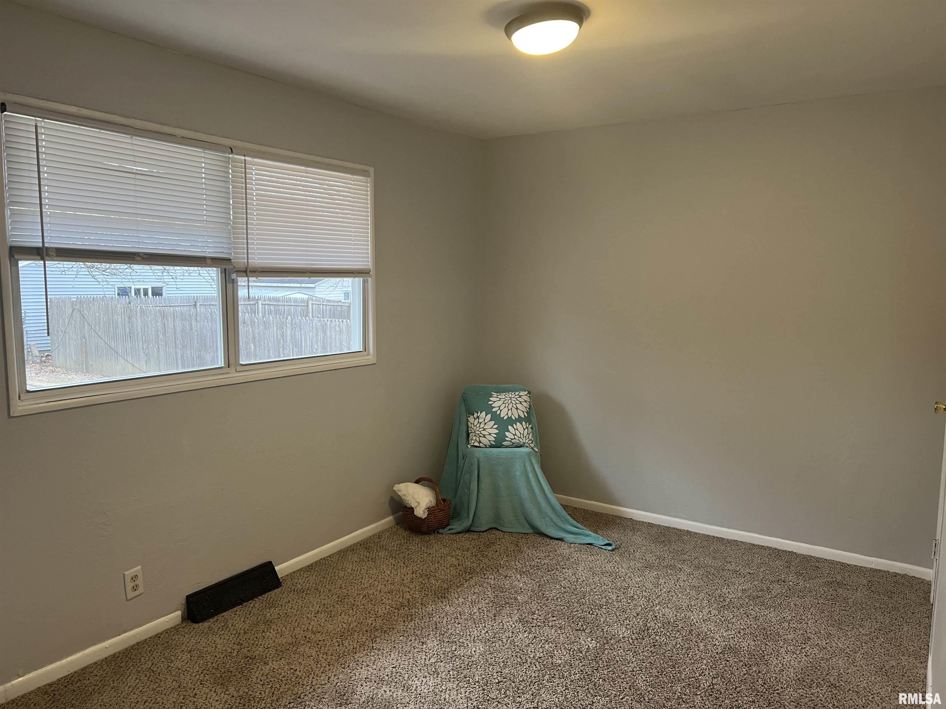 6326 North Randwick Road Peoria, IL 61615 - Photo 50 of 63 Gallery Image 50