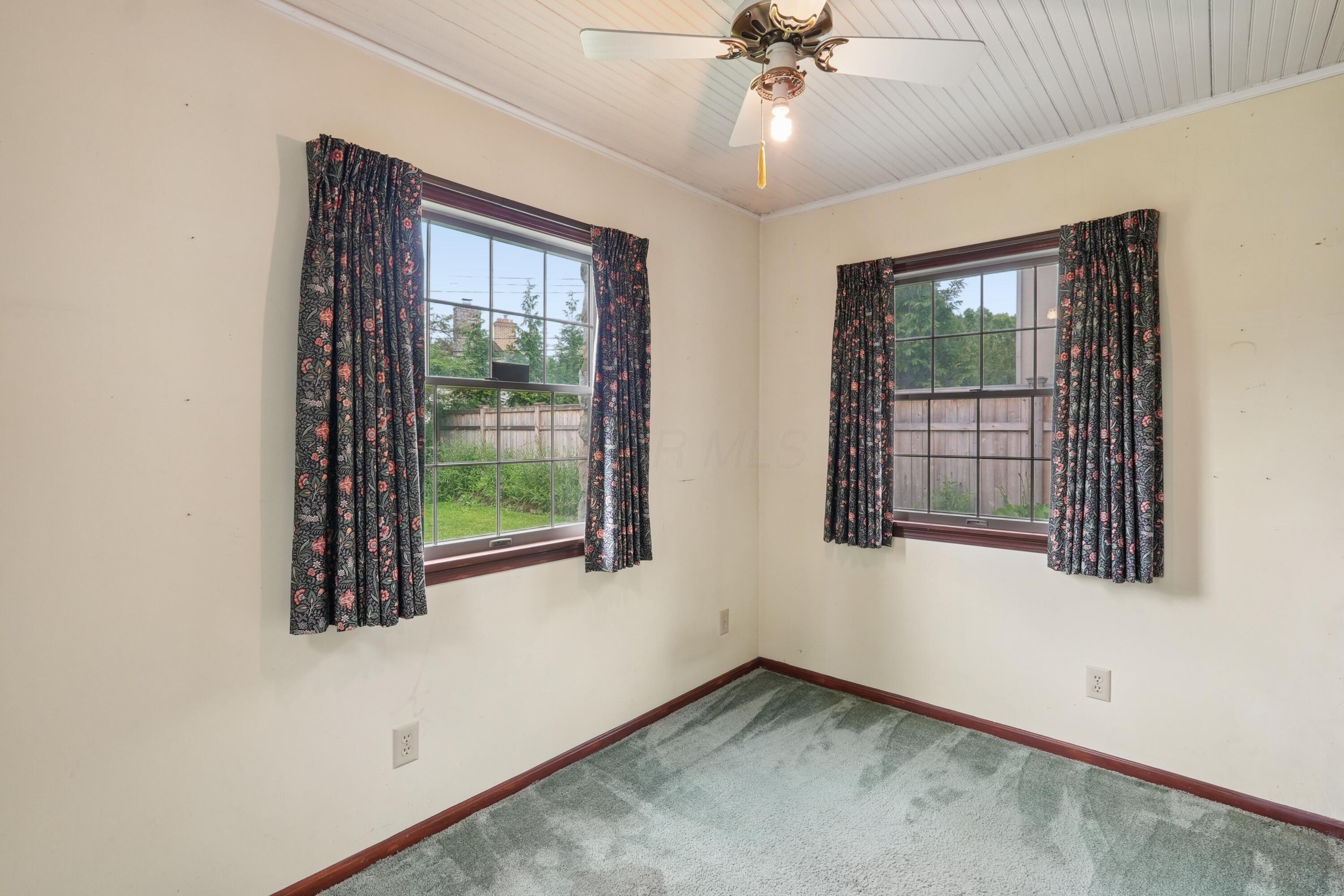 2050 Upper Chelsea Road Columbus, OH 43221 - Photo 19 of 62