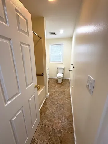 $3,200 | 46 Lake Street, Unit 46, Weymouth, MA 02189