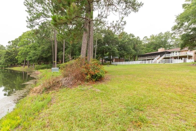 104 Shell Drive Crestview, FL 32536 - Photo 4 of 43 Gallery Image 4