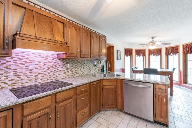 104 Shell Drive Crestview, FL 32536 - Photo 5 of 43 Gallery Image 5