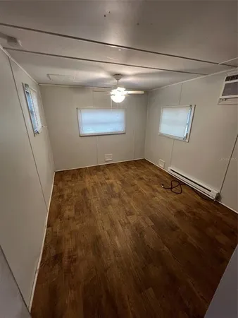 $1,300 | 20000 US Highway 19 North, Unit 607, Clearwater, FL 33764