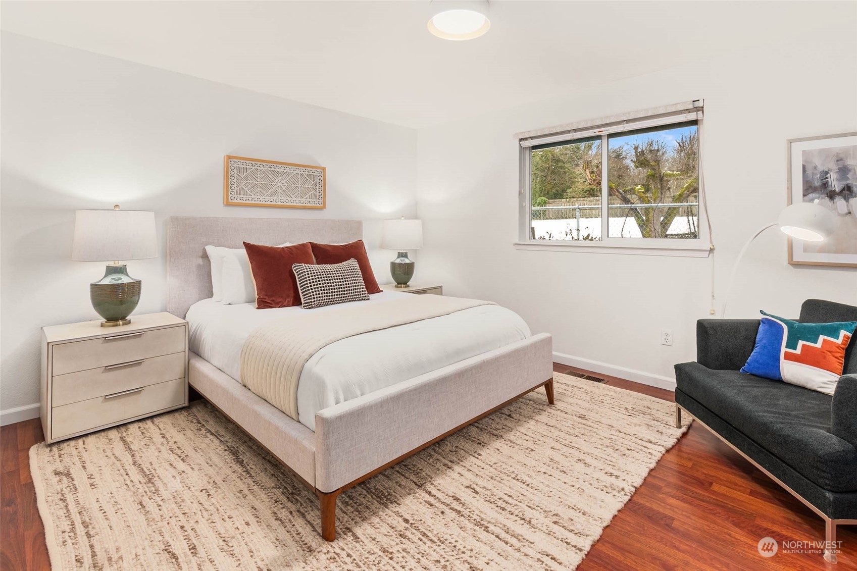 5110 South Garden Loop Road, Unit 18 Seattle, WA 98118 - Photo 11 of 21
