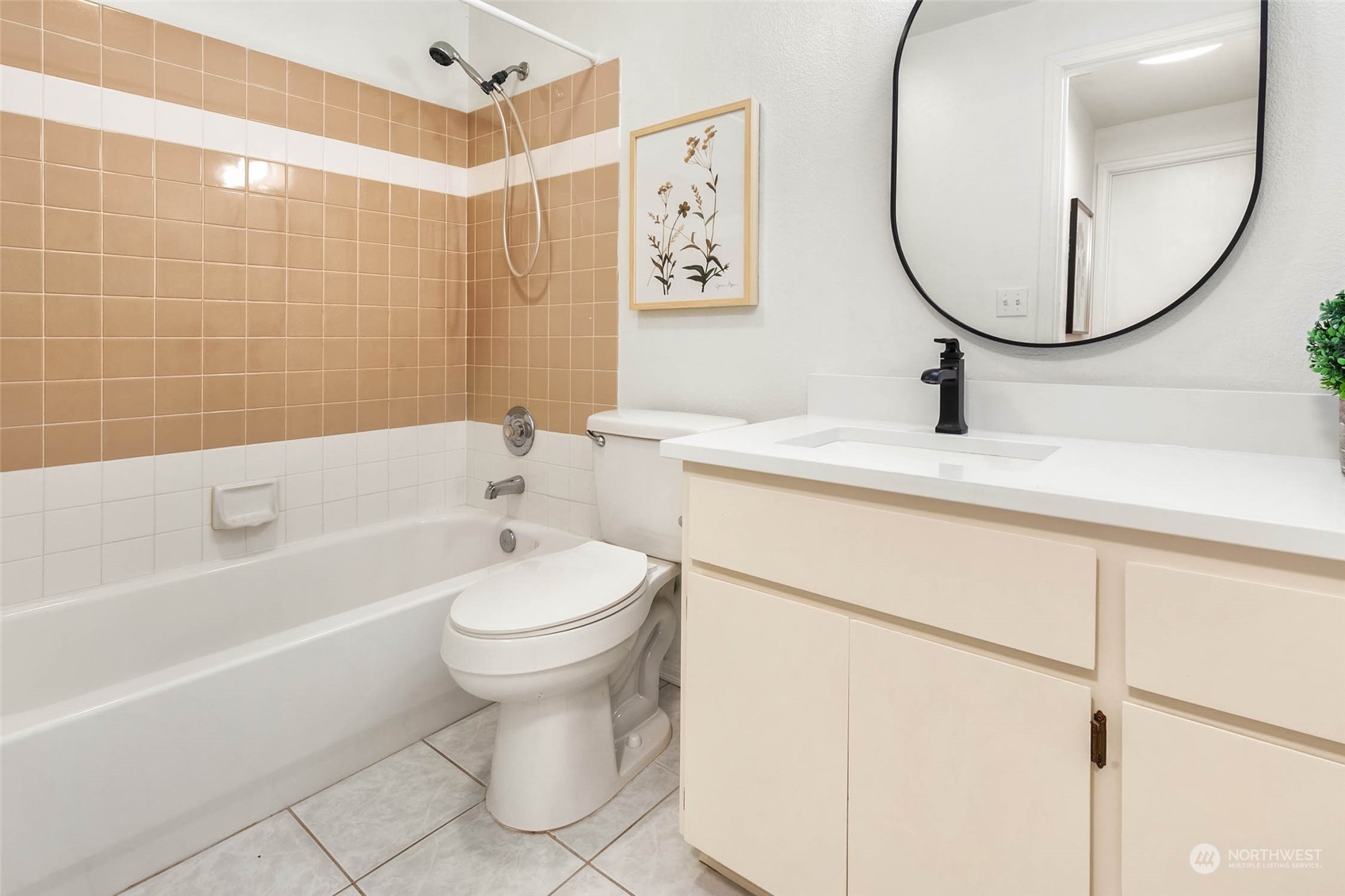 5110 South Garden Loop Road, Unit 18 Seattle, WA 98118 - Photo 15 of 21