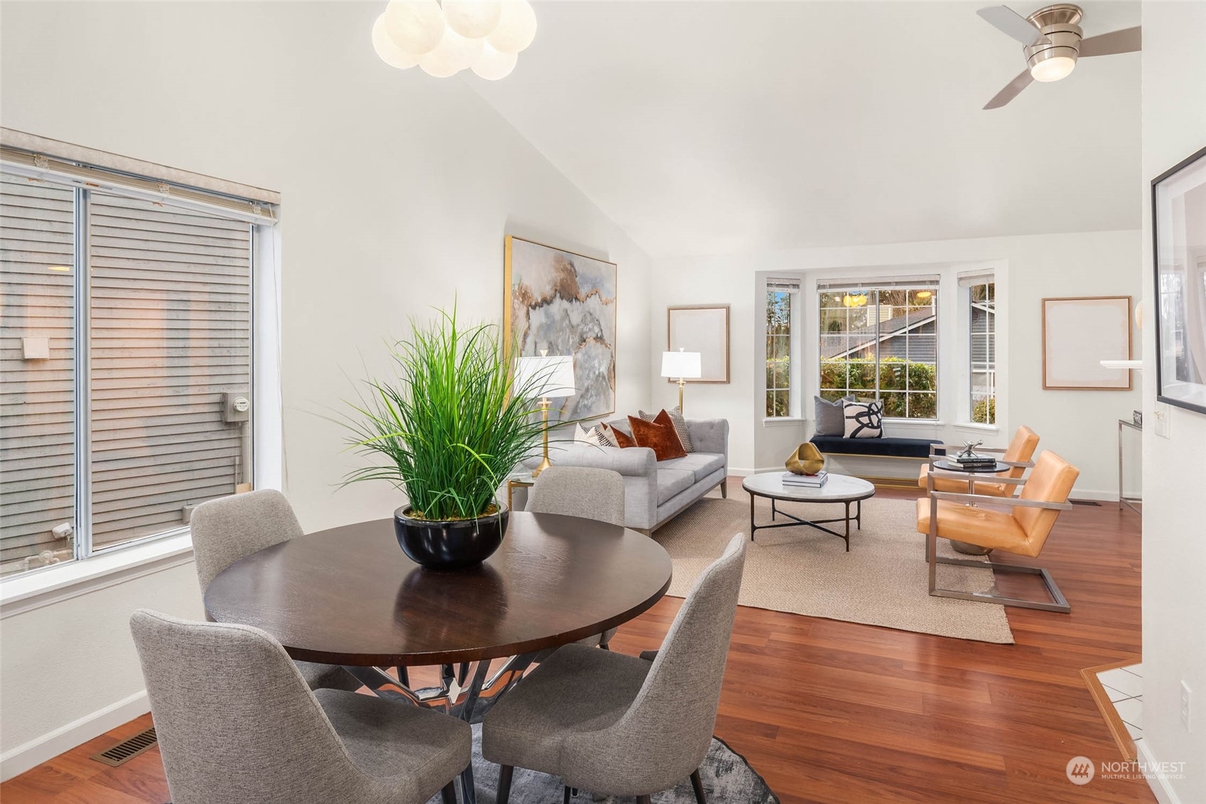5110 South Garden Loop Road, Unit 18 Seattle, WA 98118 - Photo 5 of 21