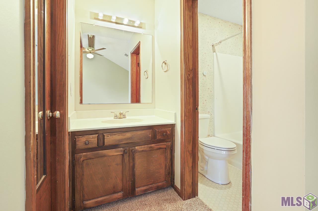 928 Ridgepoint Court, Unit 9A Baton Rouge, LA 70810 - Photo 14 of 22 Gallery Image 14