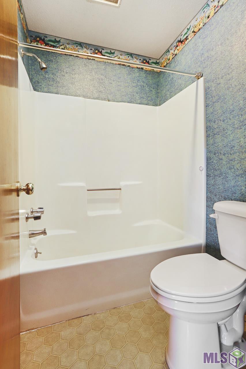 928 Ridgepoint Court, Unit 9A Baton Rouge, LA 70810 - Photo 19 of 22 Gallery Image 19