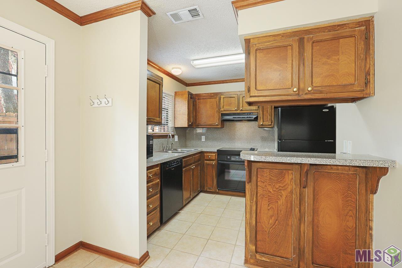 928 Ridgepoint Court, Unit 9A Baton Rouge, LA 70810 - Photo 6 of 22 Gallery Image 6