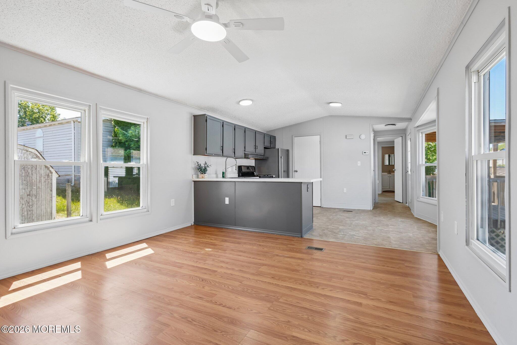 9 Secretariat Street Howell, NJ 07731 - Photo 14 of 24 014
