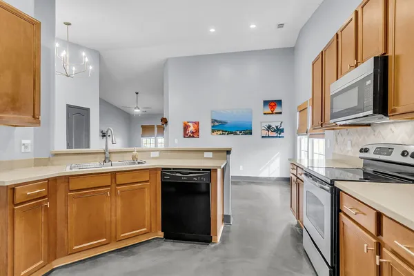 $355,000 | 102 Worthington Drive, Moncks Corner, SC 29461