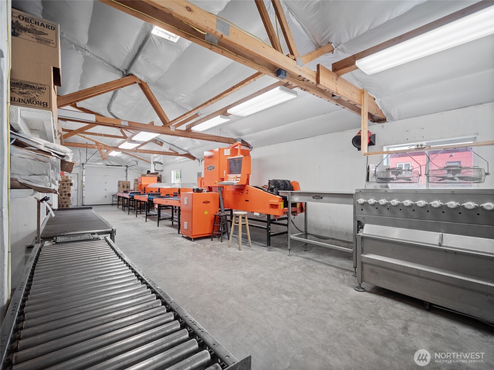 263 Oliver Lane Chelan, WA 98816 - Photo 30 of 39 a view of storage and utility