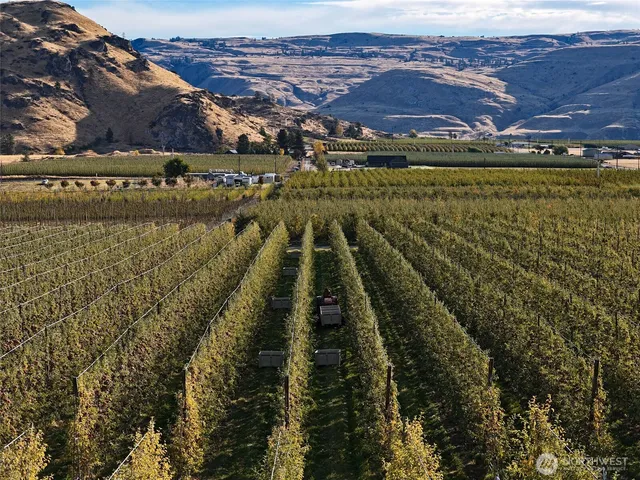 a view of lake view and mountain view