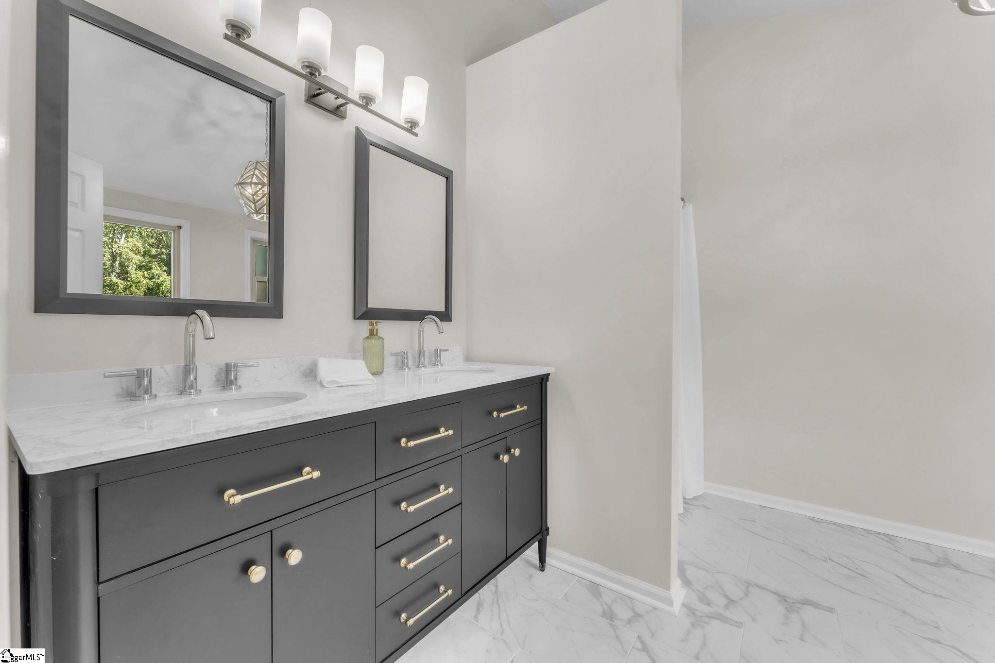 116 Yorkshire Court Easley, SC 29642 - Photo 19 of 46