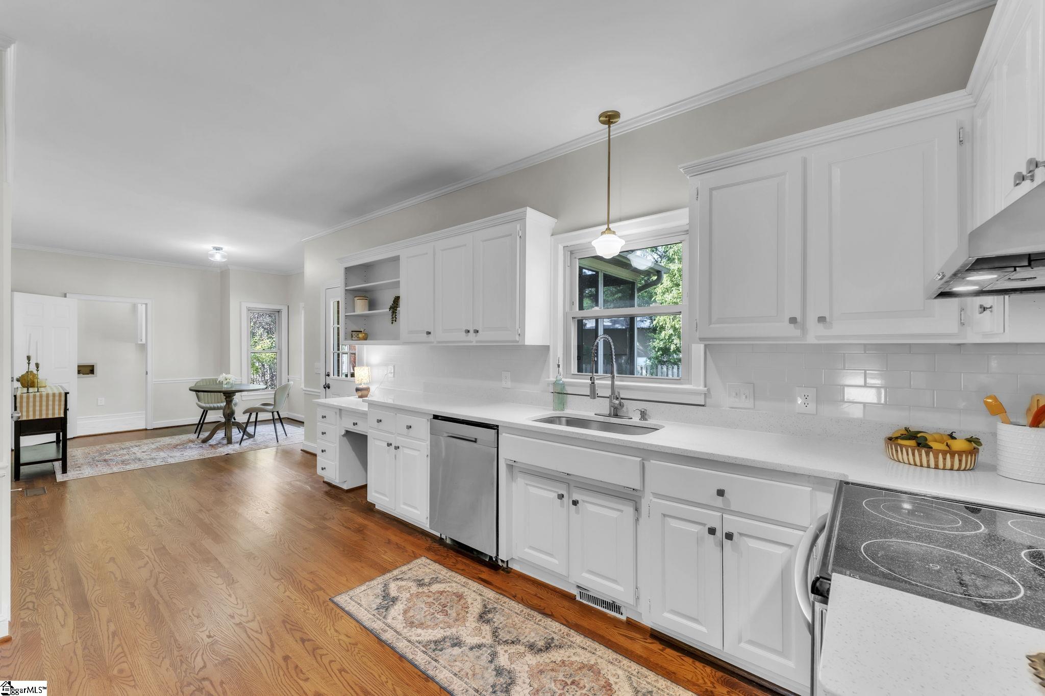 116 Yorkshire Court Easley, SC 29642 - Photo 5 of 46