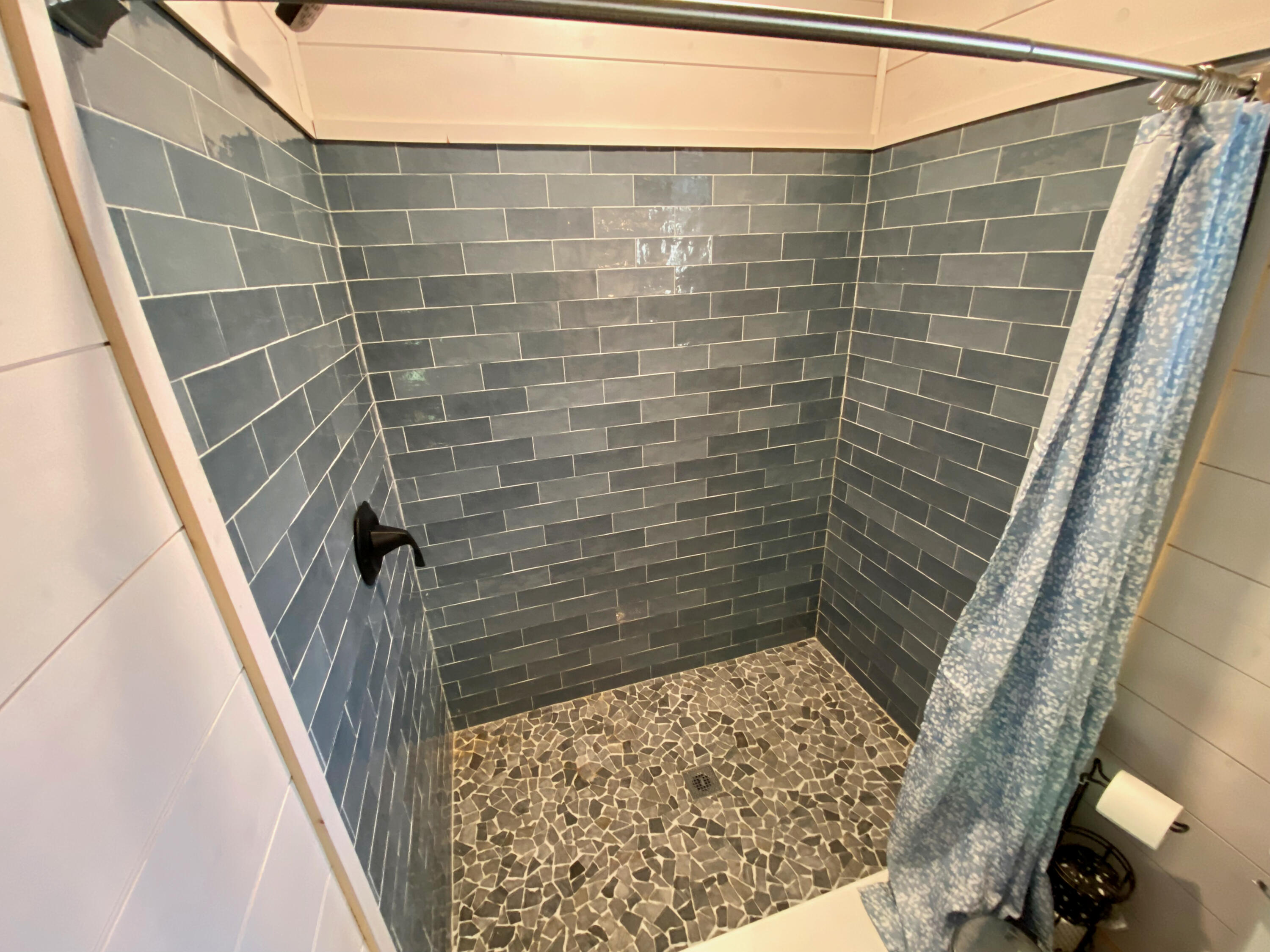 18 Fellows Cove Road Fayette, ME 04349 - Photo 43 of 95 CUSTOM SHOWER