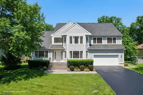 $1,088,000 | 53 Ridge Drive, Montville, NJ 07045