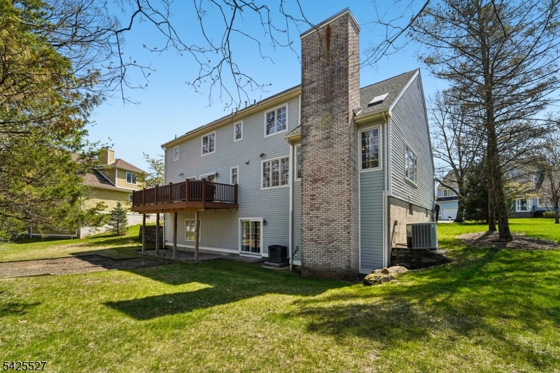 53 Ridge Drive Montville, NJ 07045 - Photo 23 of 44