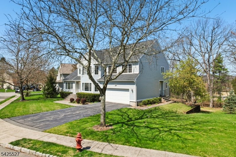 53 Ridge Drive Montville, NJ 07045 - Photo 24 of 44