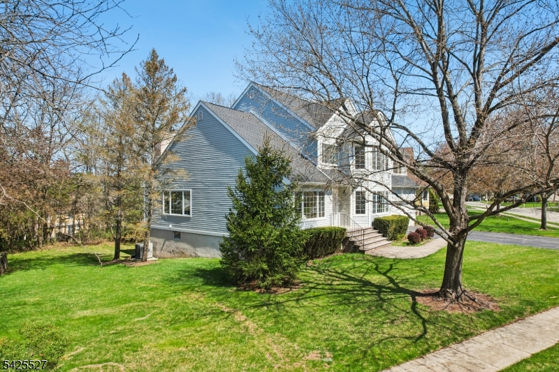 53 Ridge Drive Montville, NJ 07045 - Photo 25 of 44