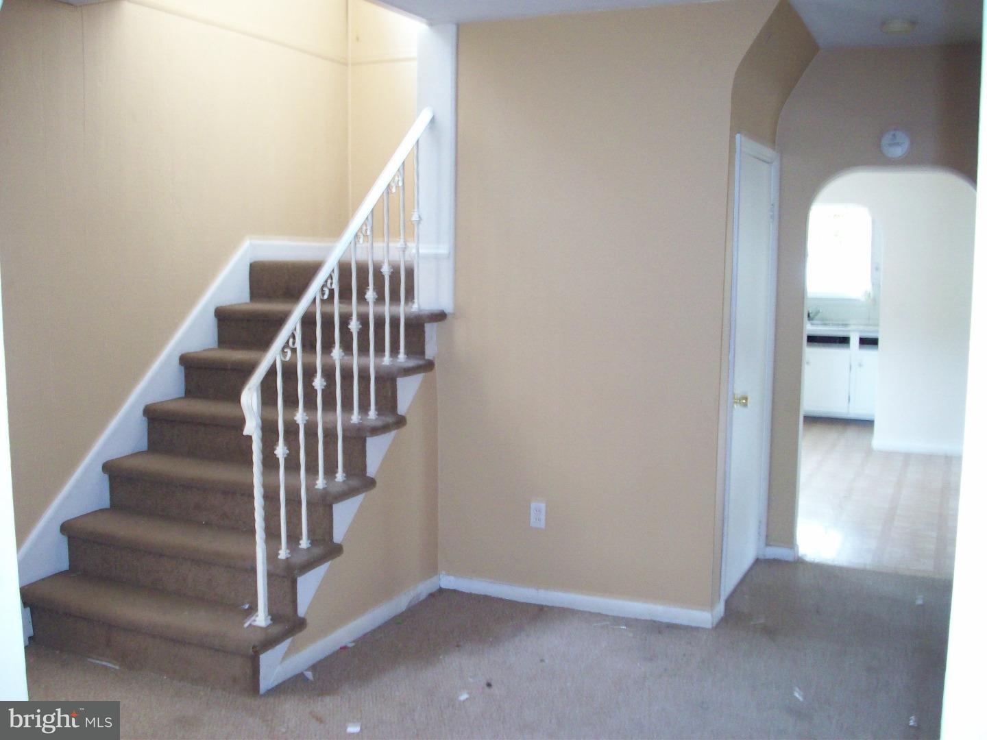 194 Clementon Road Berlin, NJ 08009 - Photo 6 of 9