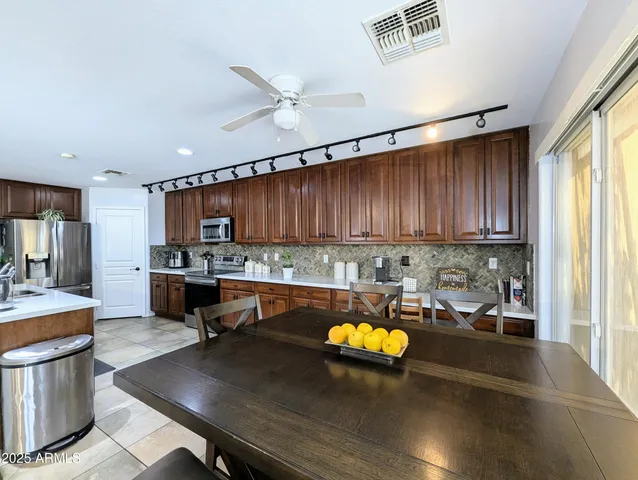 a view of entryway and hall