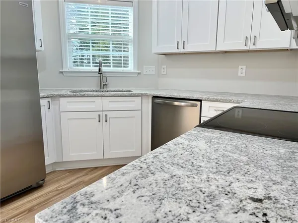 $1,400 | 130 Shallowford Reserve Drive, Unit 102, Lewisville, NC 27023