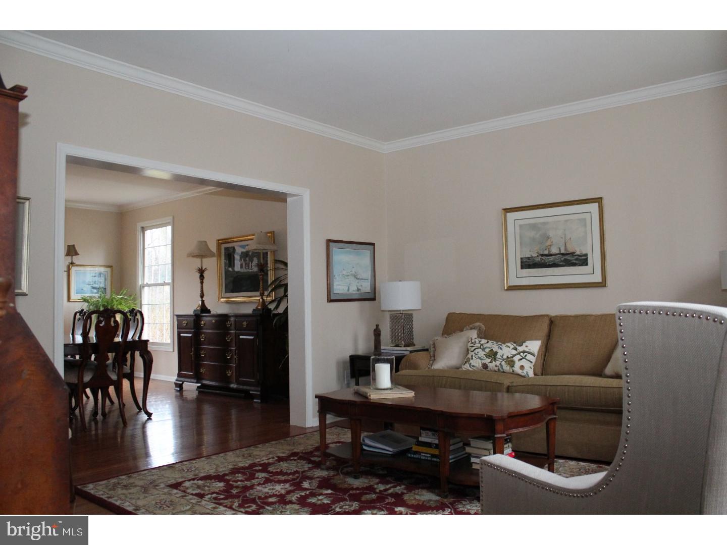 426 Buttonwood Road Landenberg, PA 19350 - Photo 10 of 24 Living Room