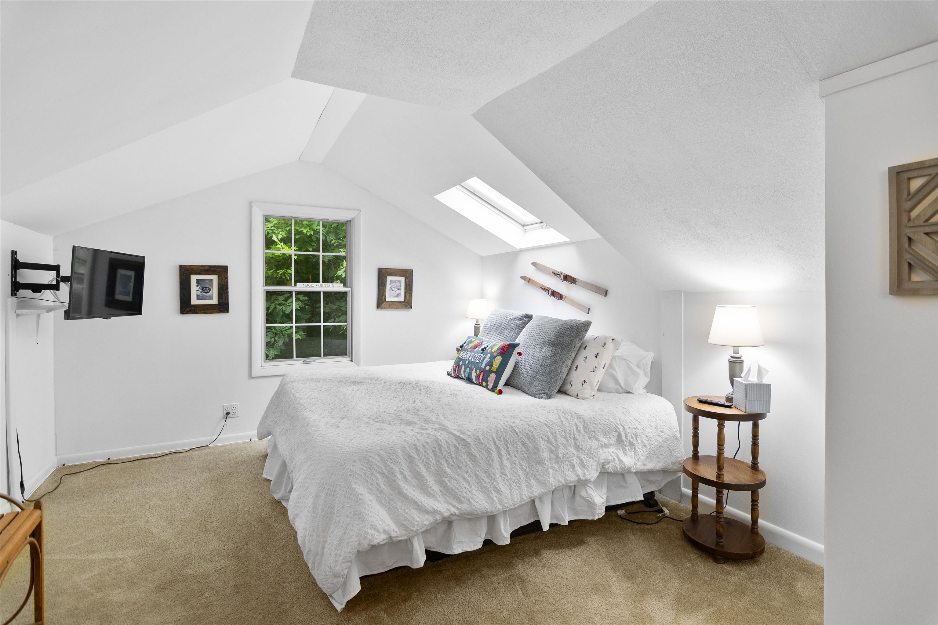 1966 Thompsonburg Road Londonderry, VT 05155 - Photo 21 of 26