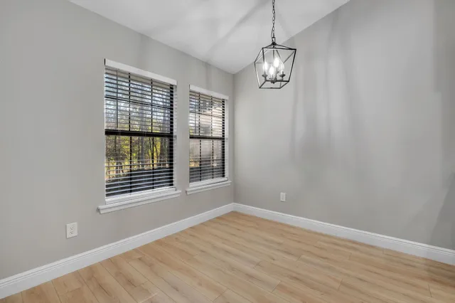 $379,900 | 2384 Tuscavilla Road, Tallahassee, FL 32312