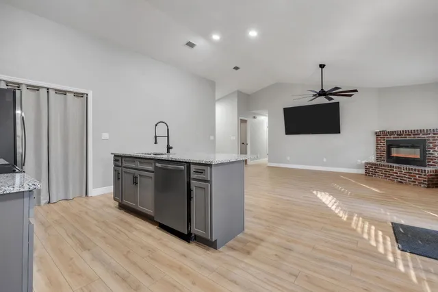 $379,900 | 2384 Tuscavilla Road, Tallahassee, FL 32312