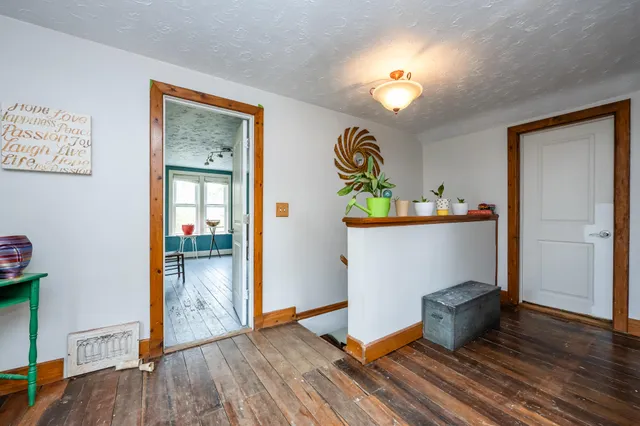 $239,900 | 208 South Church Street, Coloma, MI 49038