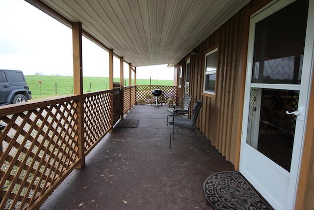 155 Eugene Harness Road Science Hill, KY 42553 - Photo 4 of 101 IMG_5620