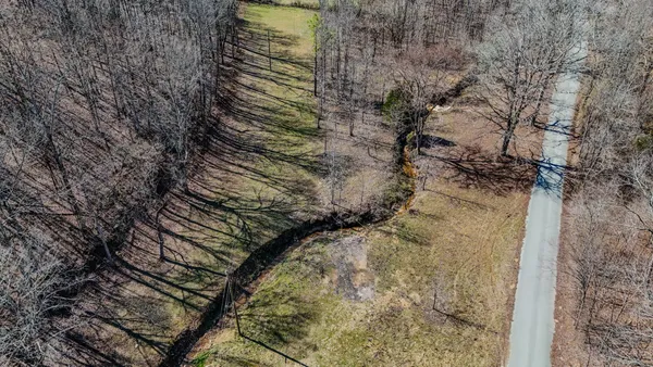 $99,000 | 375 Roanoke Creek Road, Collinwood, TN 38450