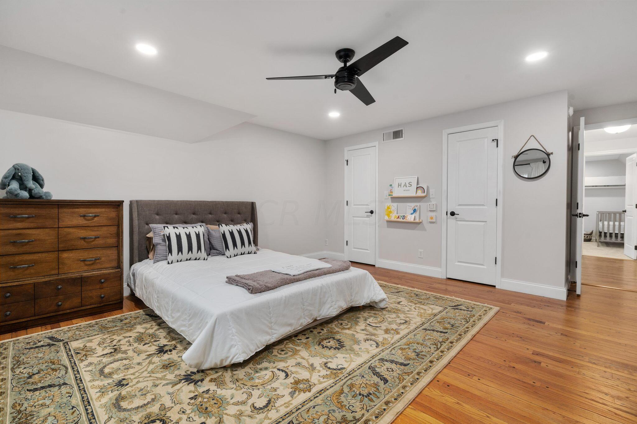 2749 Minerva Lake Road Columbus, OH 43231 - Photo 61 of 100 61-web-or-mls-DSC09324