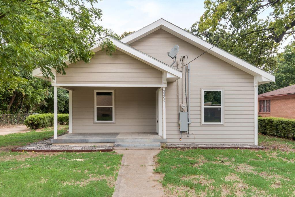 3309 Carpenter Avenue Dallas, TX 75215 - Photo 1 of 1 a view of a house with backyard and garden
