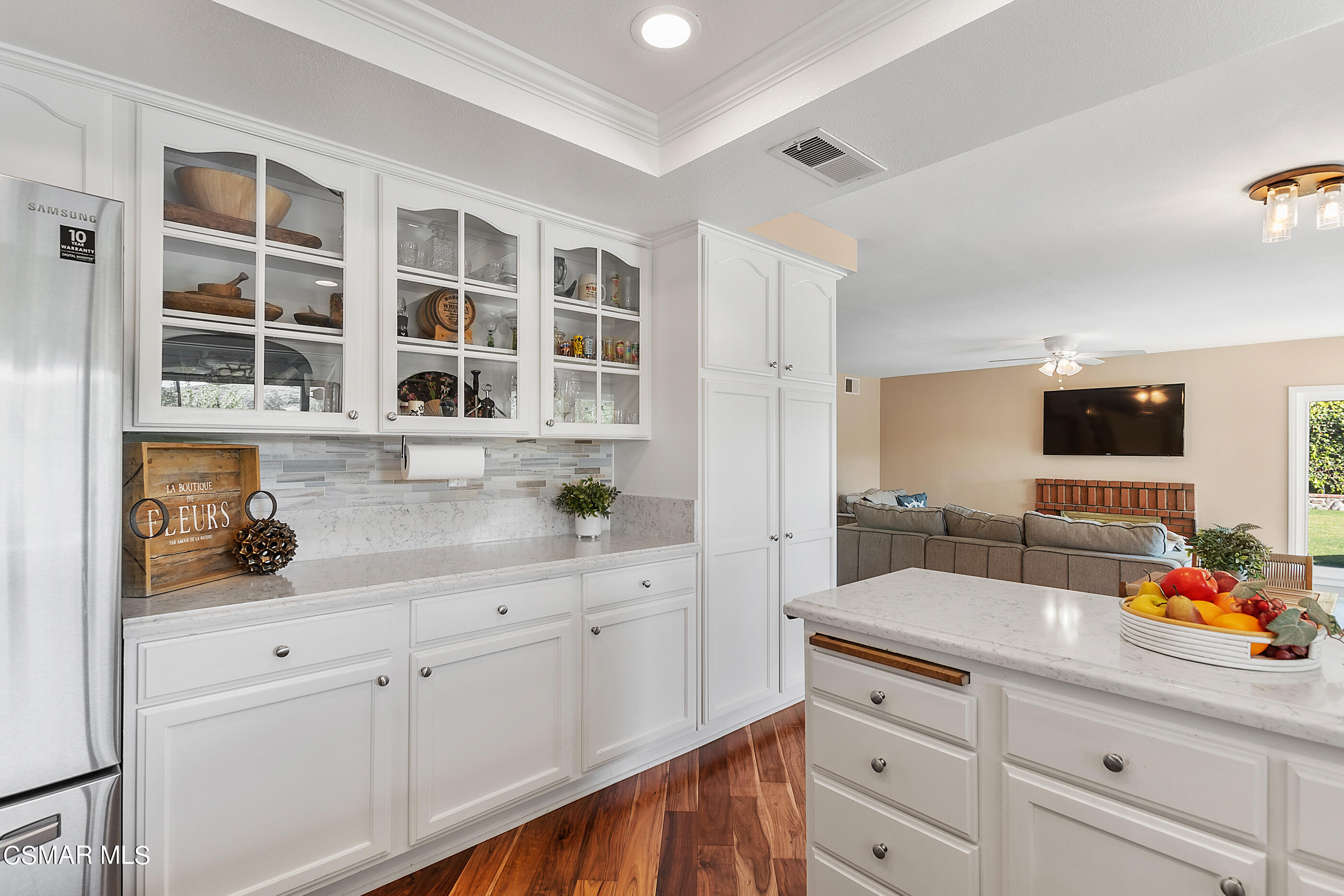 385 Longbranch Road Simi Valley, CA 93065 - Photo 18 of 77 385 Longbranch Rd Simi Valley 2-21