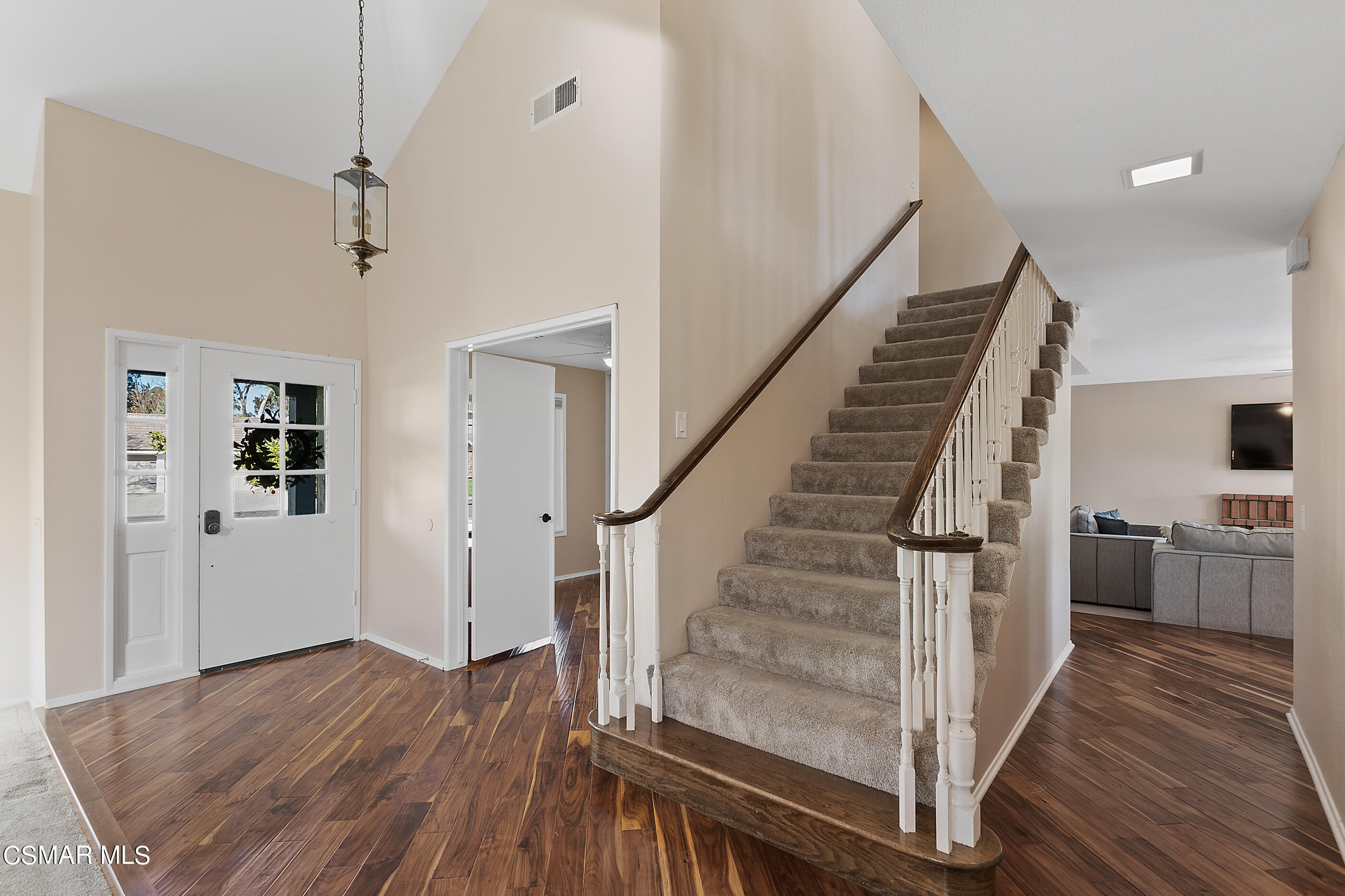 385 Longbranch Road Simi Valley, CA 93065 - Photo 26 of 77 385 Longbranch Rd Simi Valley 2-30